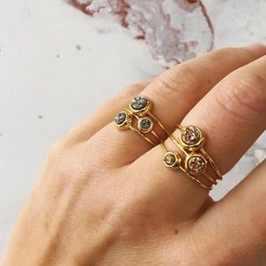 Gorjana Astoria Ring Trio Set // Gold Size 7